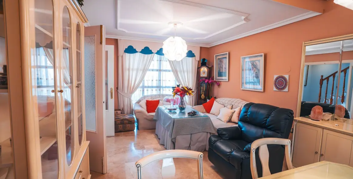 Продажа таунхауса в Las Lagunas 38