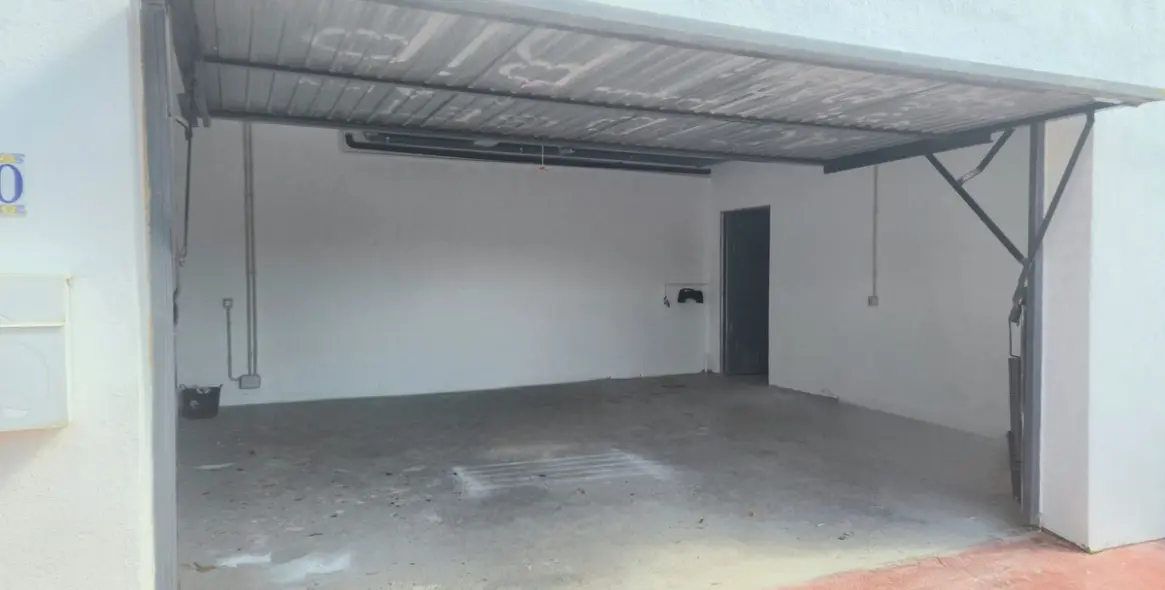 Продажа  отдельно стоящей виллы в Coín 4