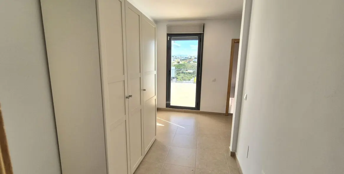 Продажа  отдельно стоящей виллы в Coín 16