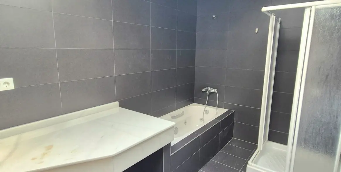 Продажа  отдельно стоящей виллы в Coín 23