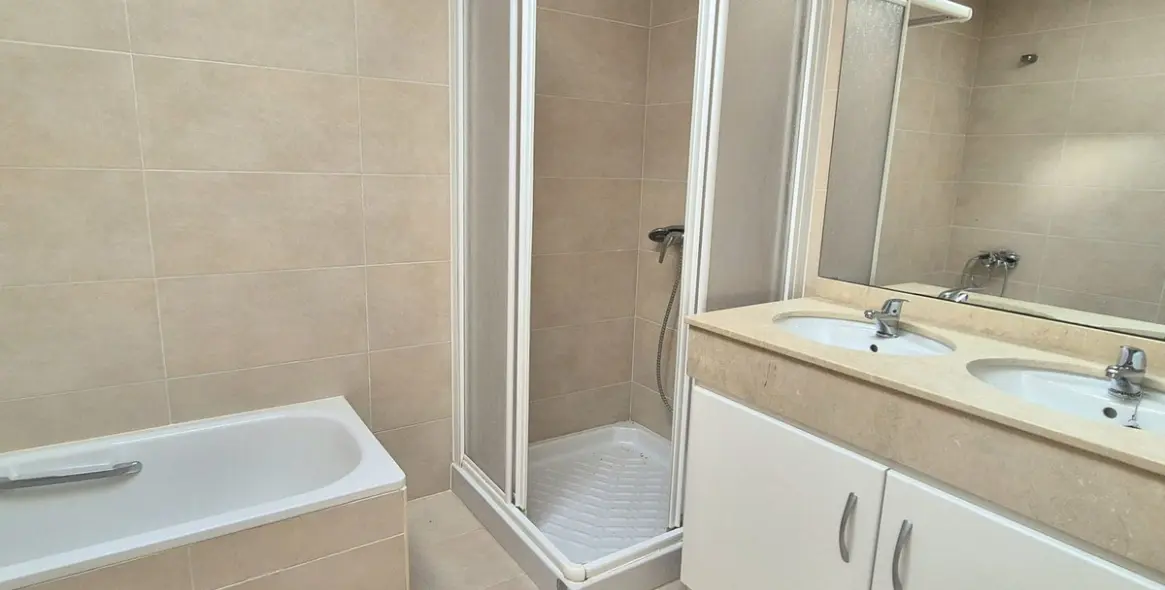 Продажа  отдельно стоящей виллы в Coín 28