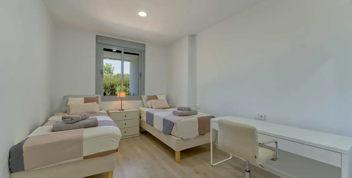 Venta de apartamento en planta baja en Estepona 14