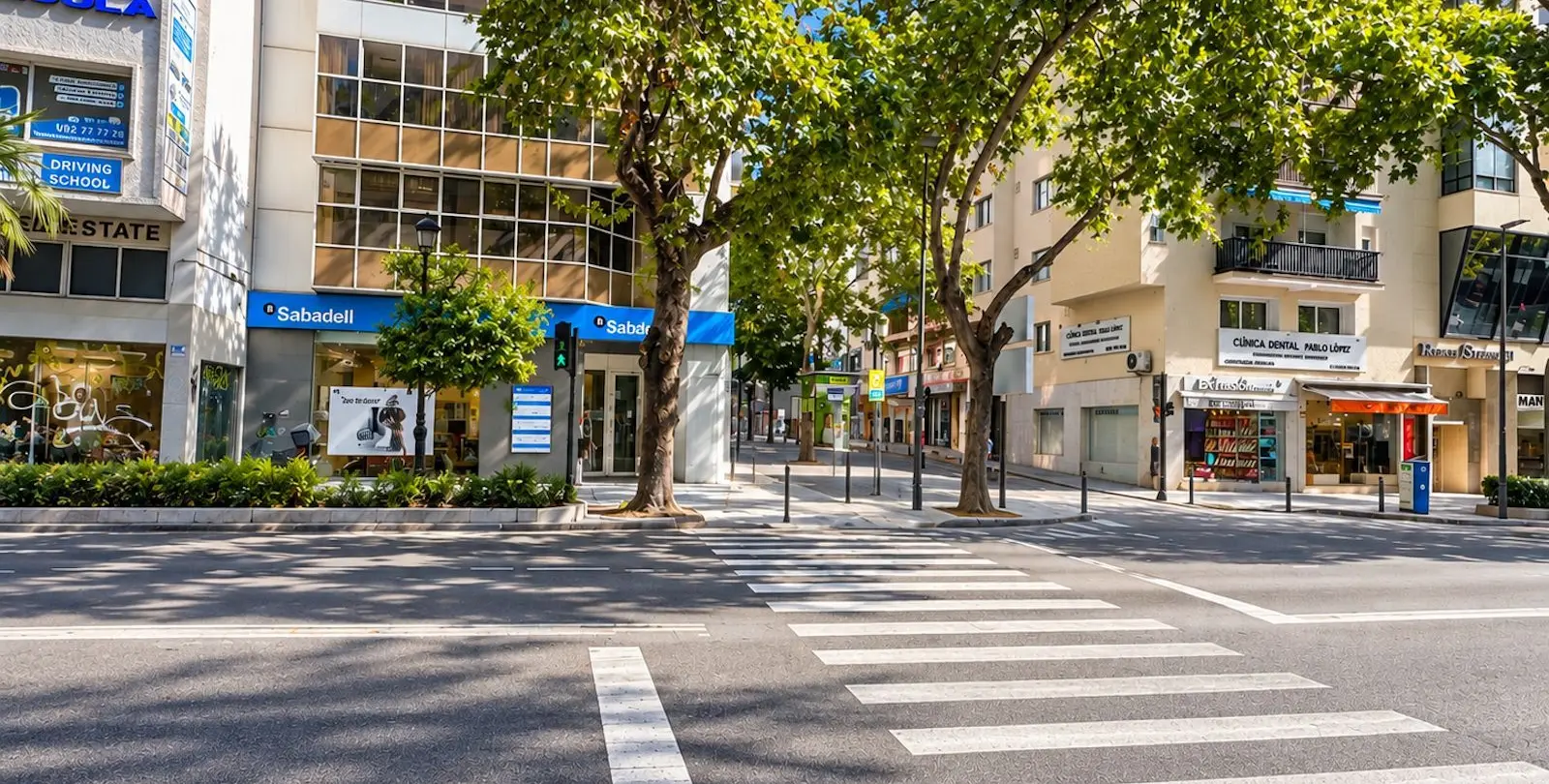 Venta de local comercial en Marbella 24