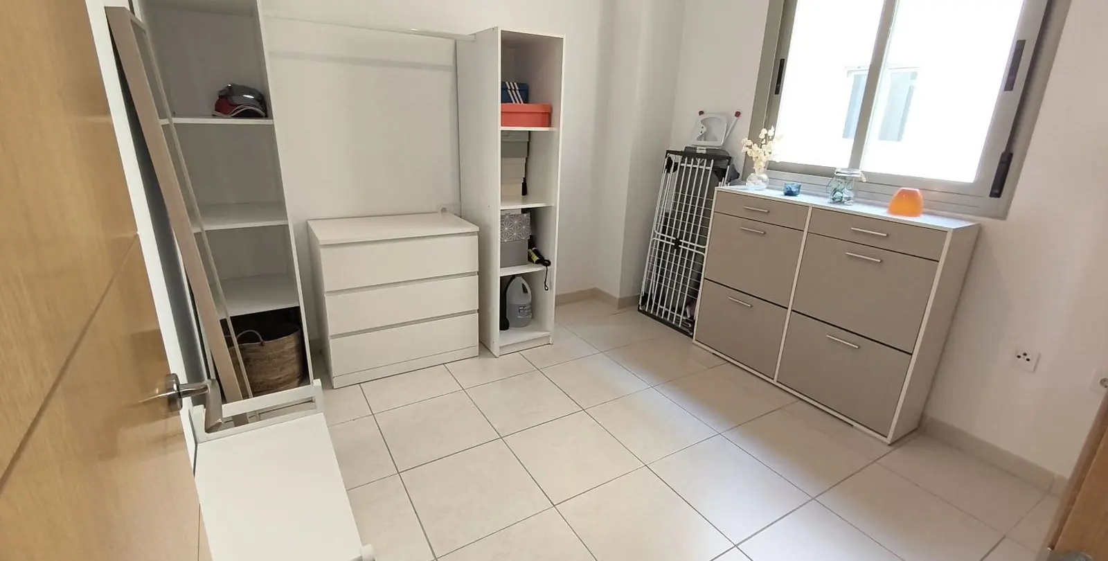 Sale of middle floor apartment in Torremolinos 21
