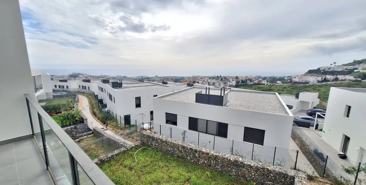 Продажа таунхауса в Riviera del Sol 5