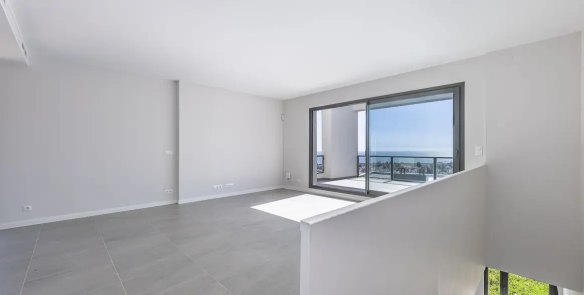 Sale of townhouse in Riviera del Sol 39