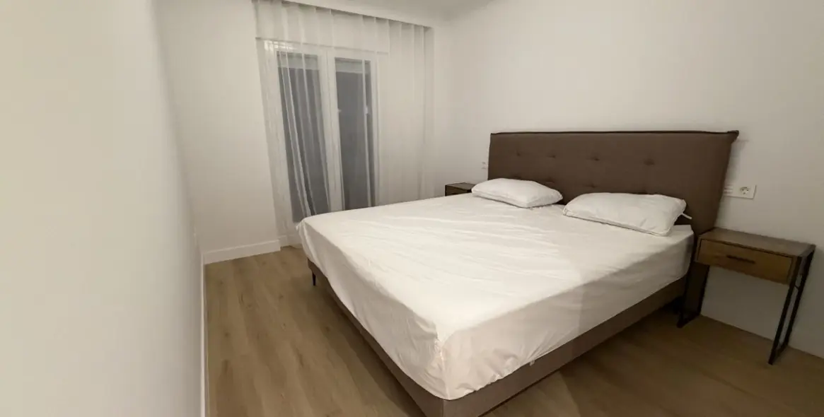 Venta de apartamento en planta media en Nueva Andalucía 15
