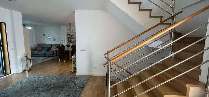 Sale of townhouse in Guadalmina Alta 2