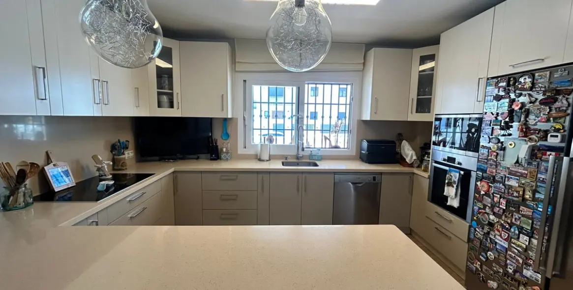 Sale of townhouse in Guadalmina Alta 9