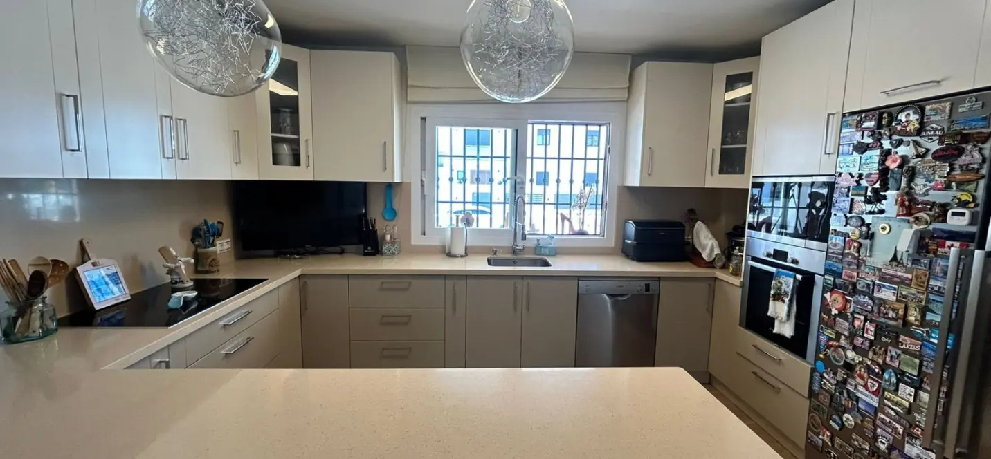 Sale of townhouse in San Pedro de Alcántara 3
