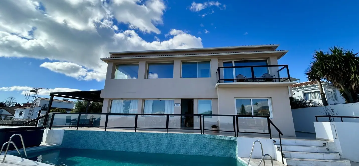 Venta de villa independiente en Torreblanca 0