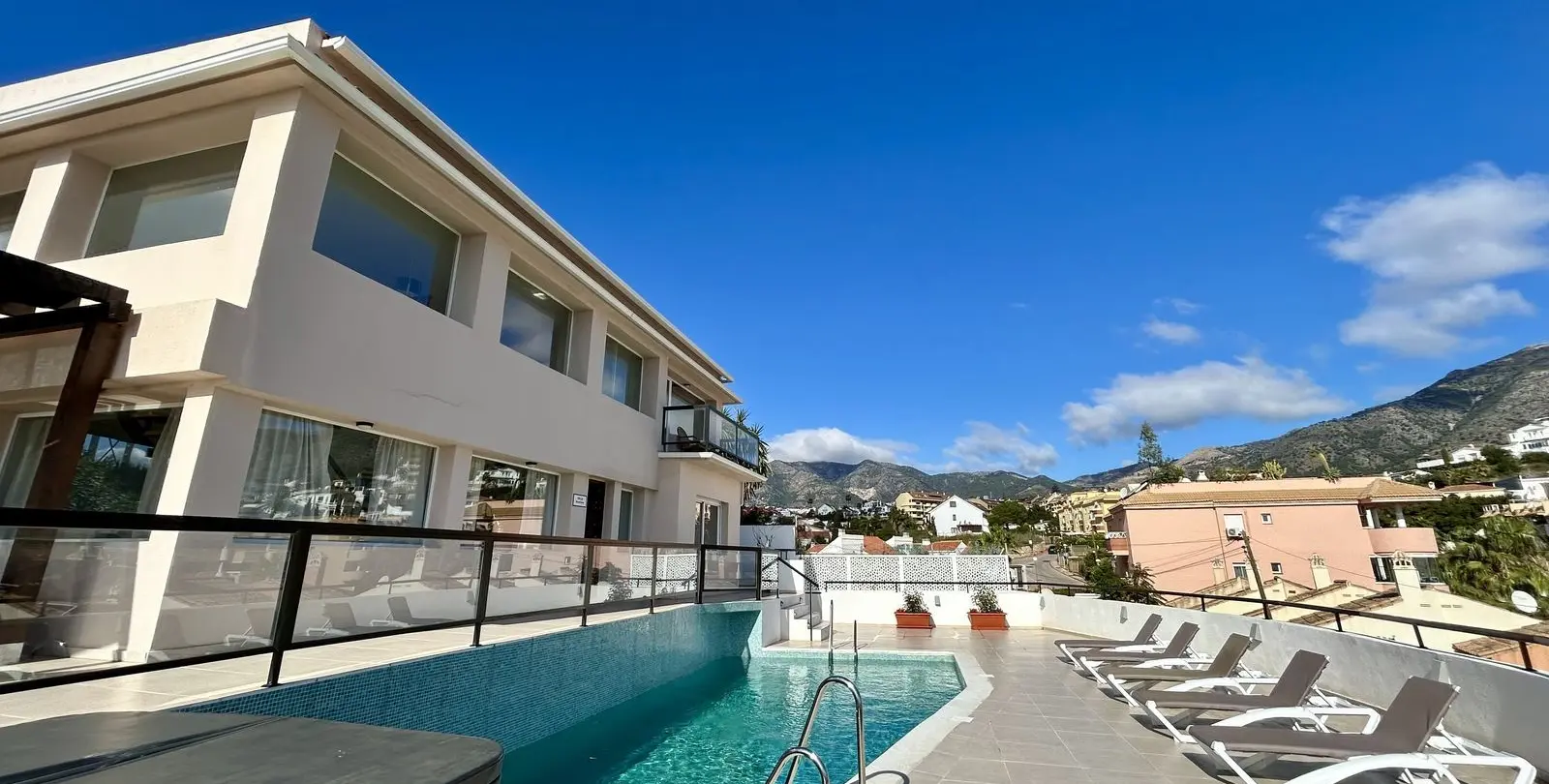 Sale of detached villa in Torreblanca 4
