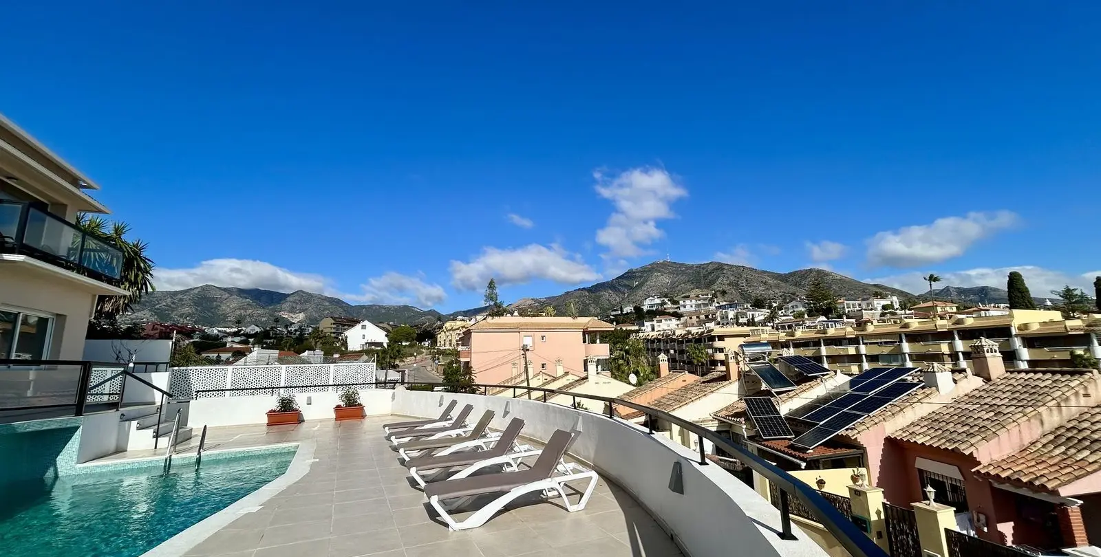 Sale of detached villa in Torreblanca 6