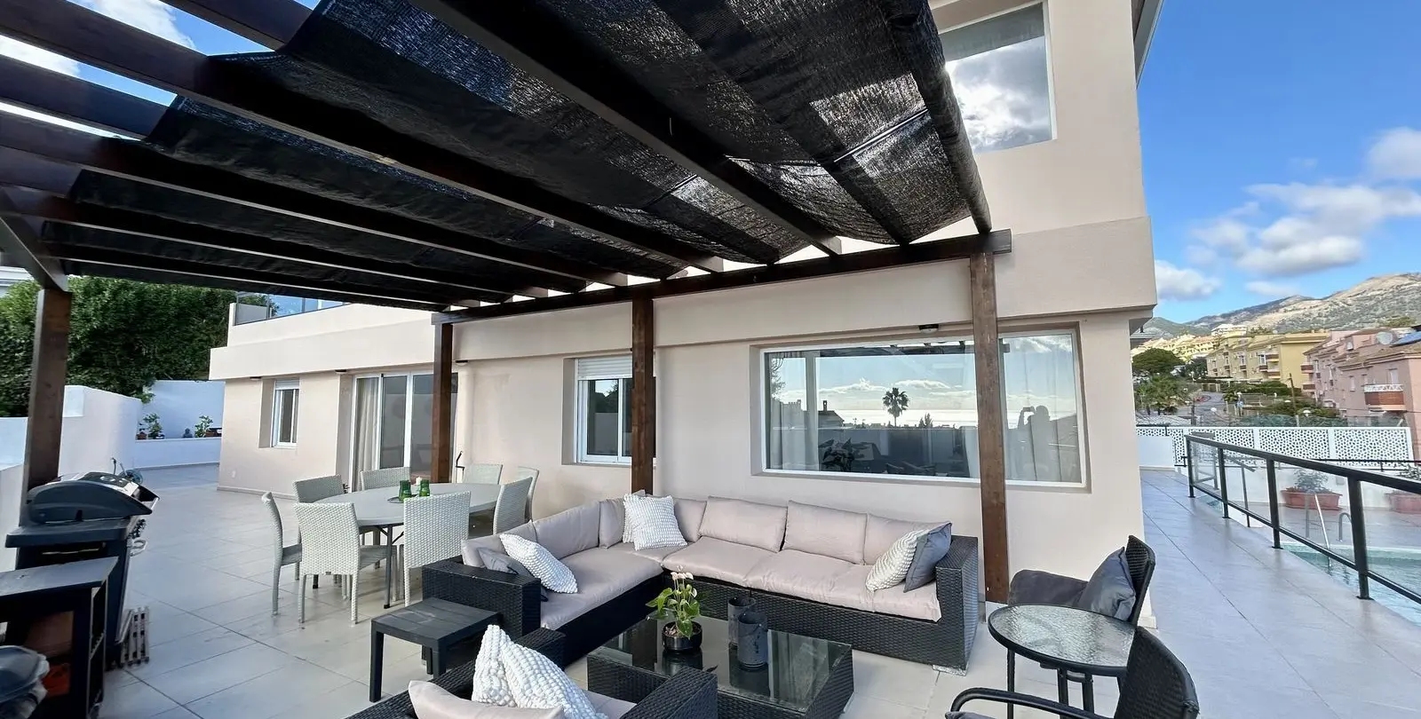 Sale of detached villa in Torreblanca 12
