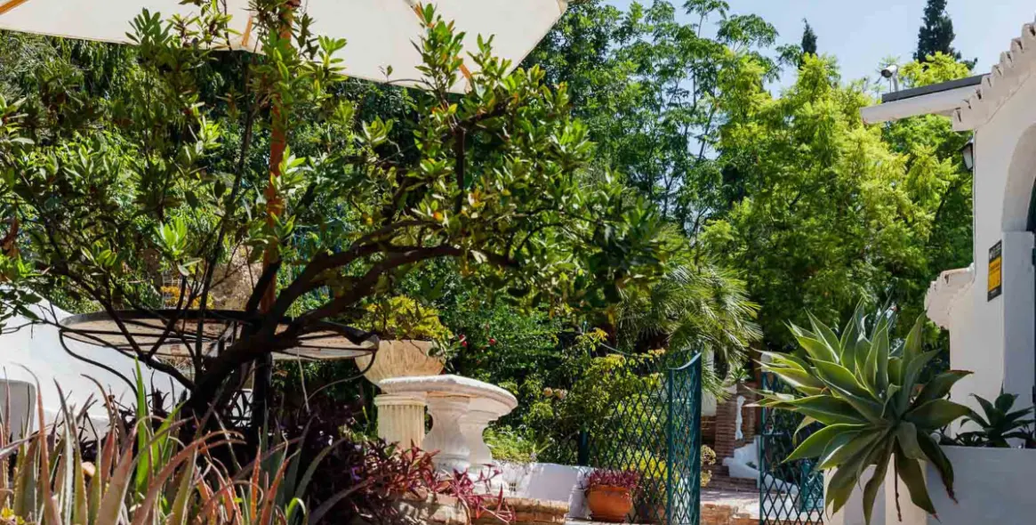 Продажа  отдельно стоящей виллы в Frigiliana 18