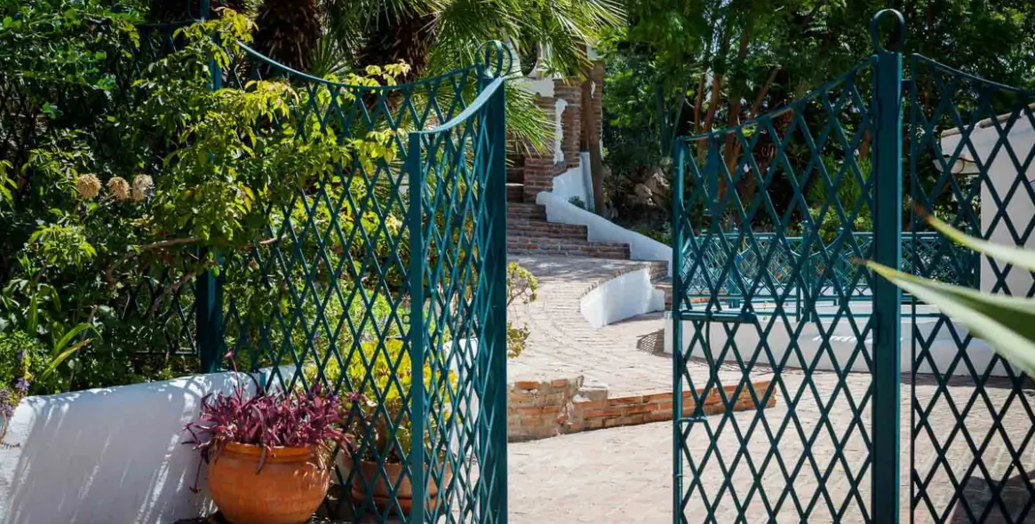 Venta de villa independiente en Frigiliana 13