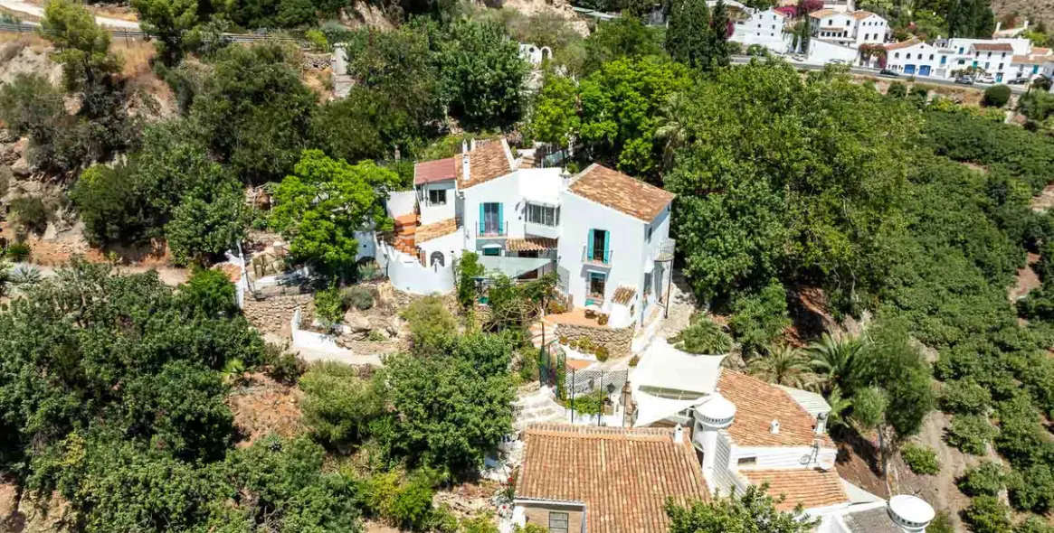 Venta de villa independiente en Frigiliana 61