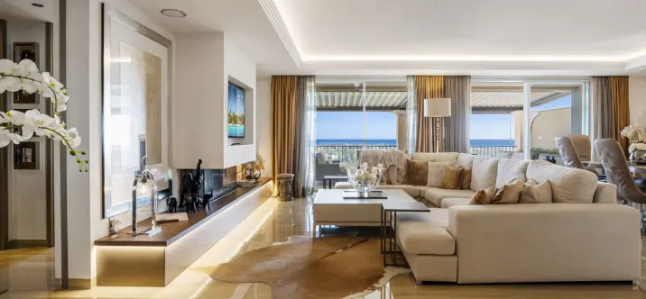 Venta de ático dúplex en Los Almendros 2