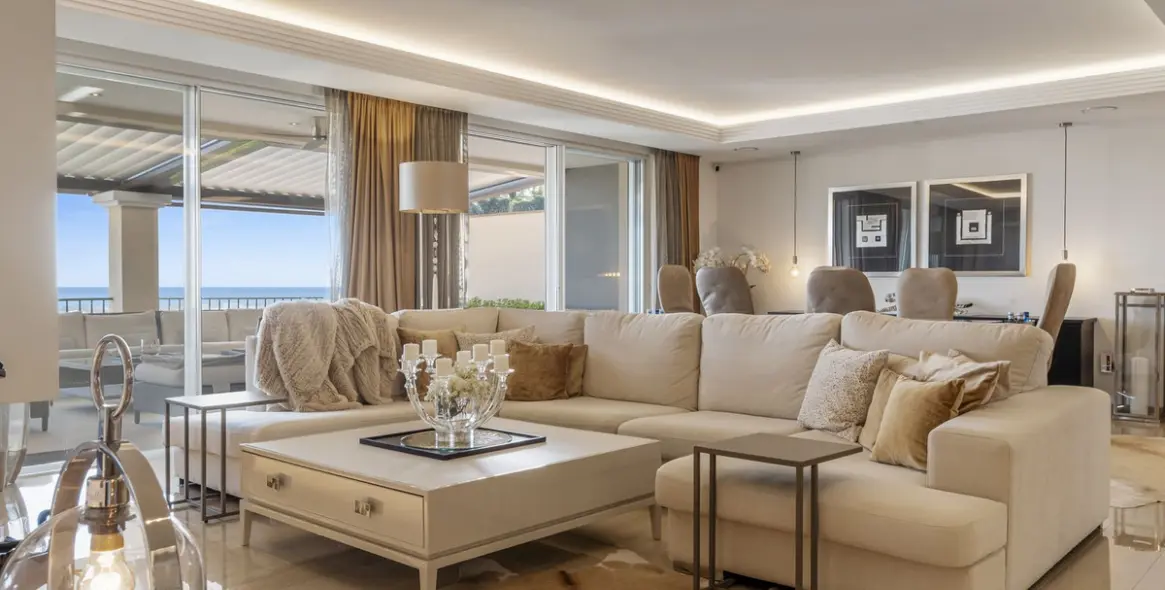 Venta de ático dúplex en Los Almendros 4