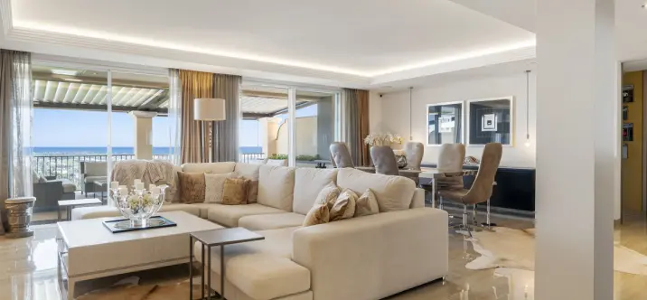 Venta de ático dúplex en Los Almendros 4