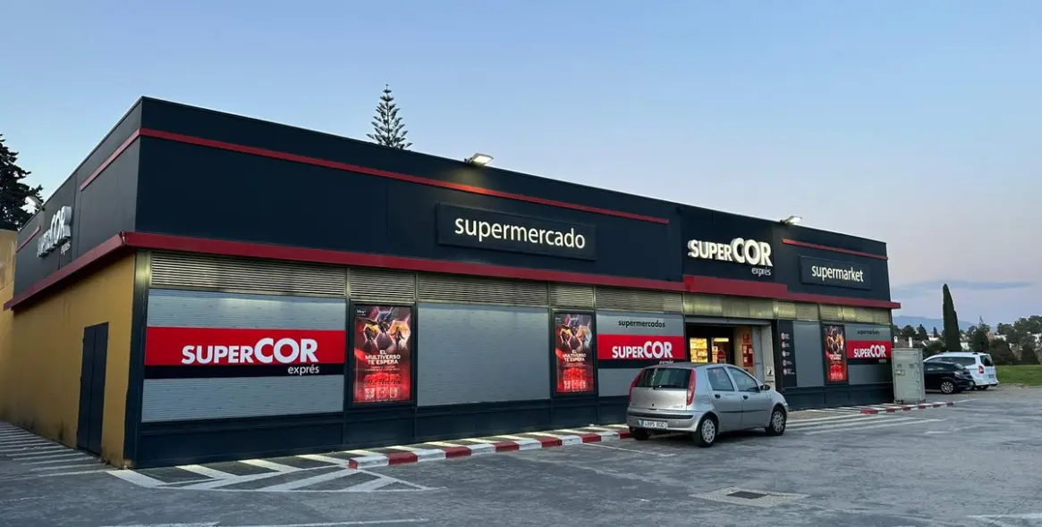 Продажа магазина в Estepona 1