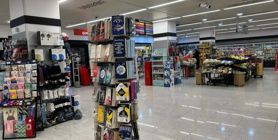 Продажа магазина в Estepona 4