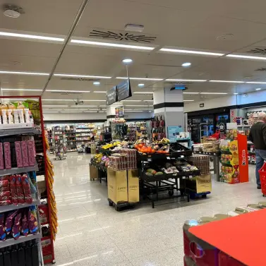 Venta de tienda en Estepona