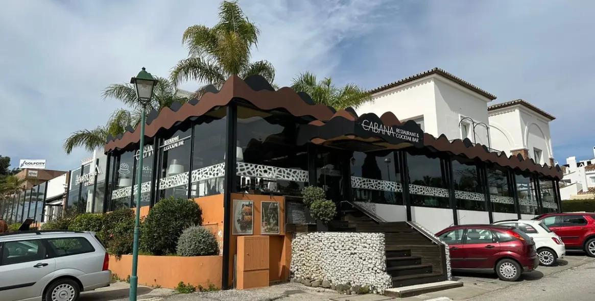 Продажа магазина в Estepona 16