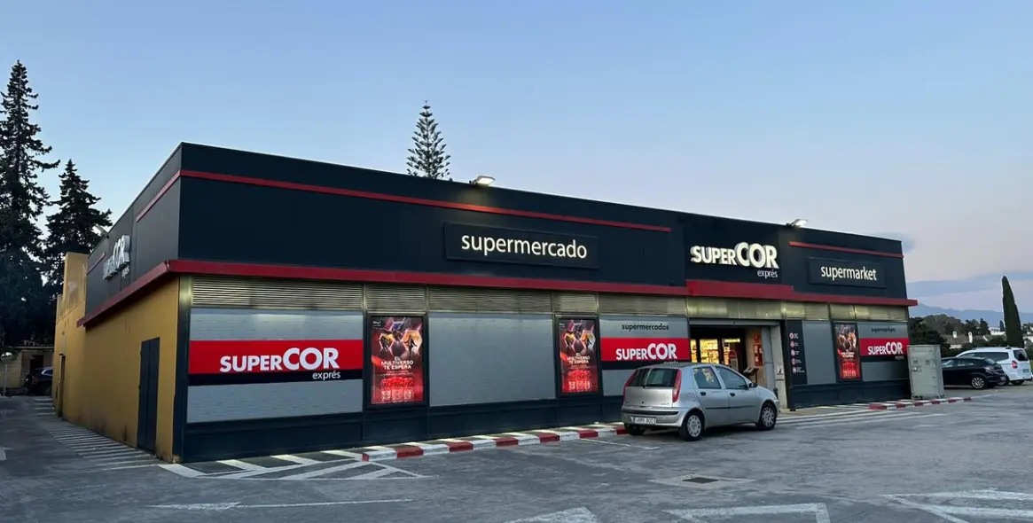 Продажа магазина в Estepona 17