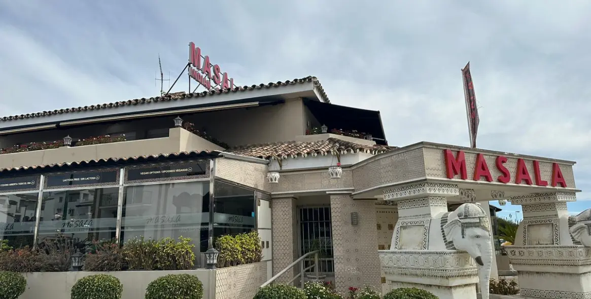 Продажа магазина в Estepona 19