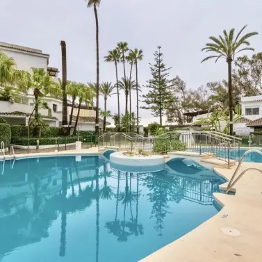 Long-term rent of ground floor apartment in Las Chapas