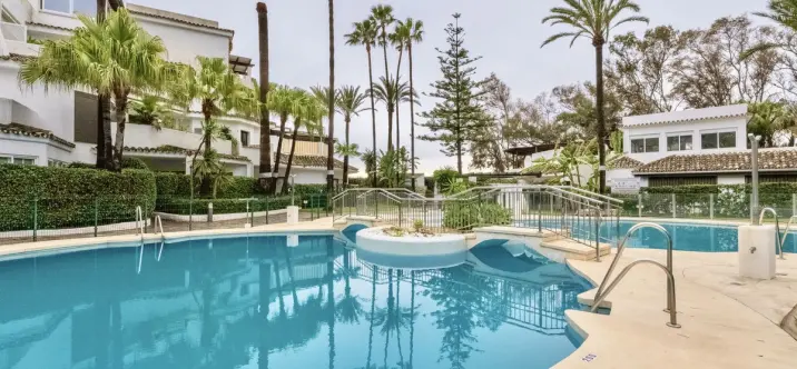 Long-term rent of ground floor apartment in Las Chapas 0