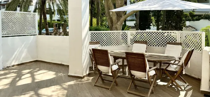 Long-term rent of ground floor apartment in Las Chapas 4