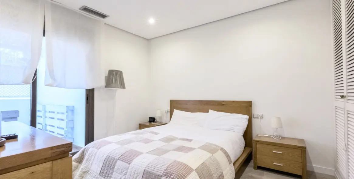 Долгосрочная аренда апартаментов на первом этаже в Las Chapas 13