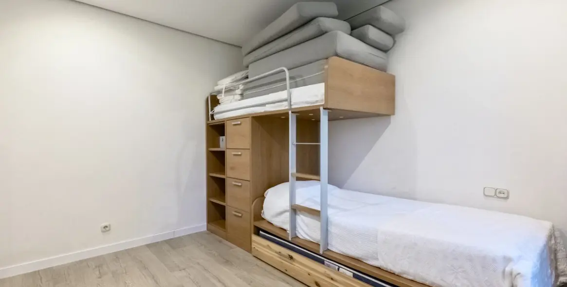 Long-term rent of ground floor apartment in Las Chapas 26