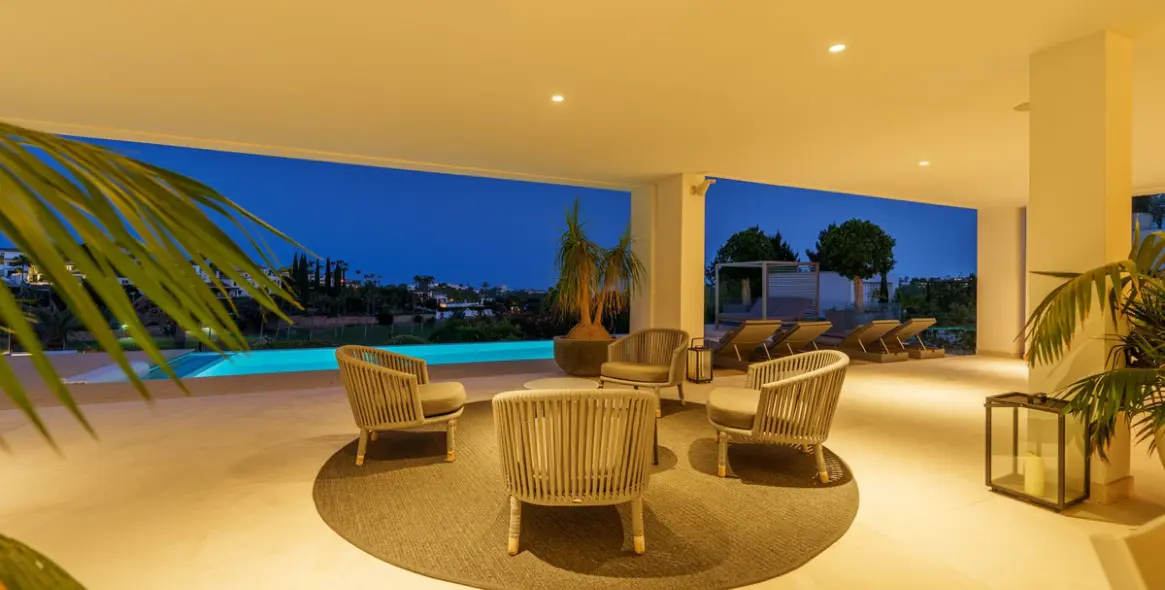 Sale of detached villa in Nueva Andalucía 46