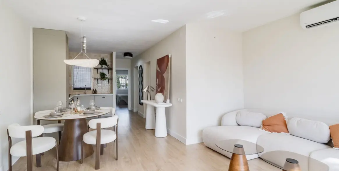 Sale of penthouse in Miraflores 5