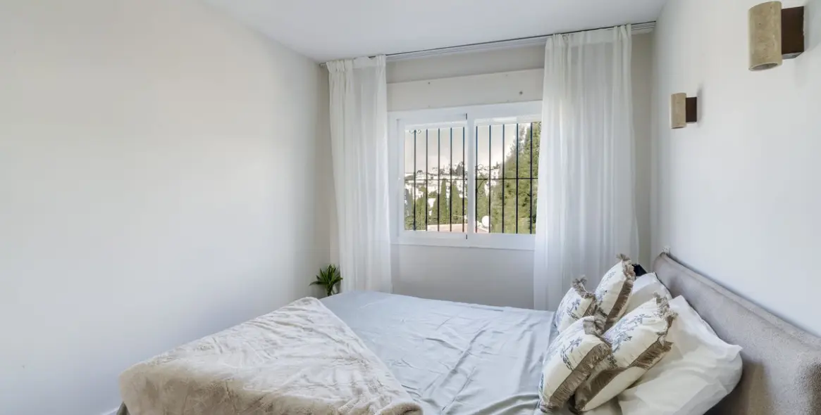 Sale of penthouse in Miraflores 9