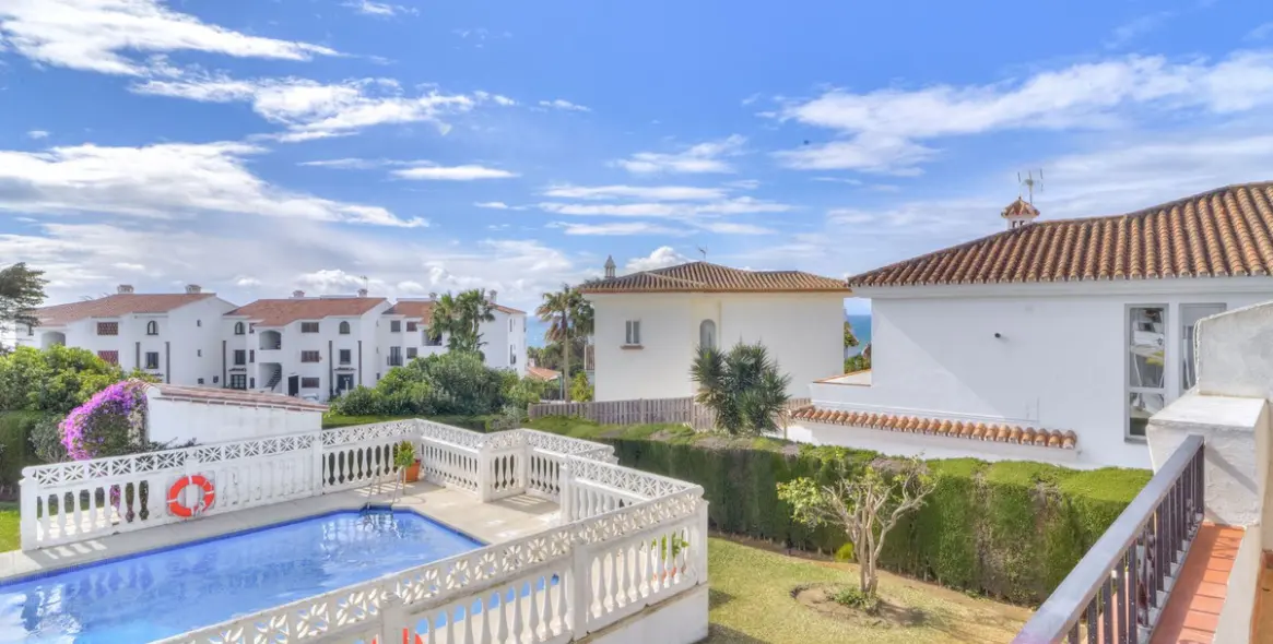 Sale of penthouse in Miraflores 18