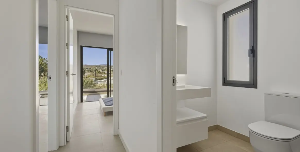 Sale of semi-detached house in Atalaya 13