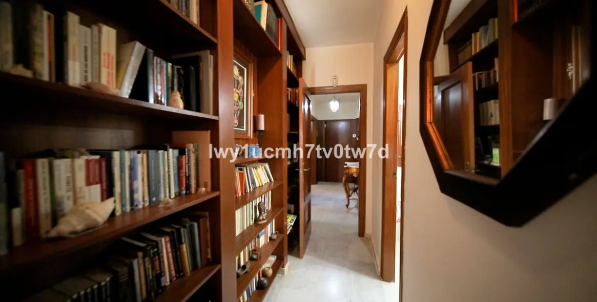 Продажа апартаментов на среднем этаже в Cerrado de Calderón 32