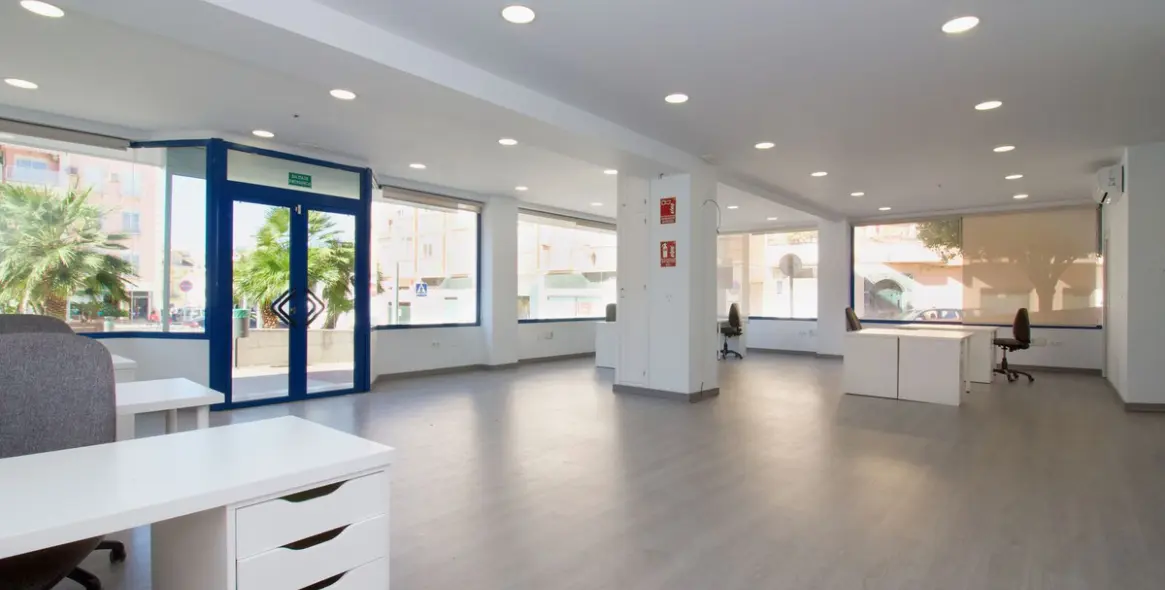 Sale of business in Coín 2