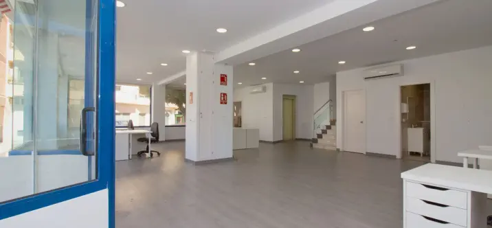 Sale of business in Coín 2