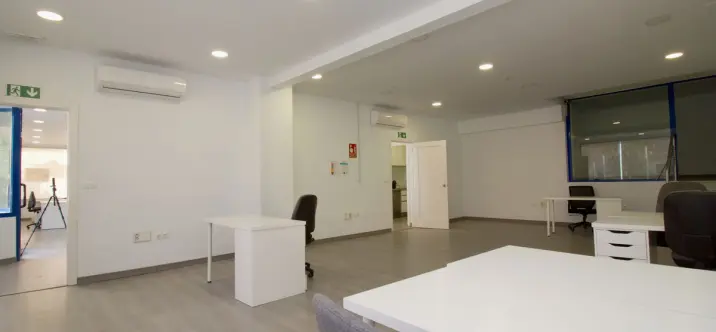 Sale of business in Coín 4