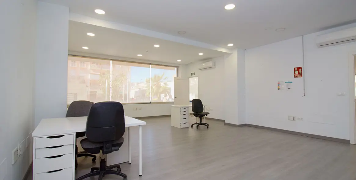 Sale of business in Coín 6