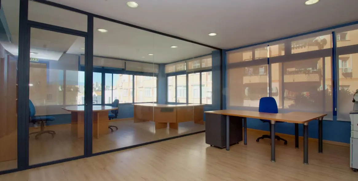 Sale of business in Coín 23