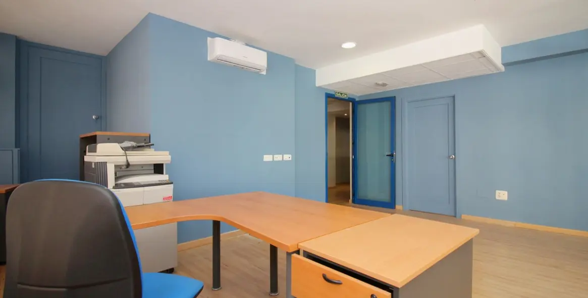 Sale of business in Coín 26