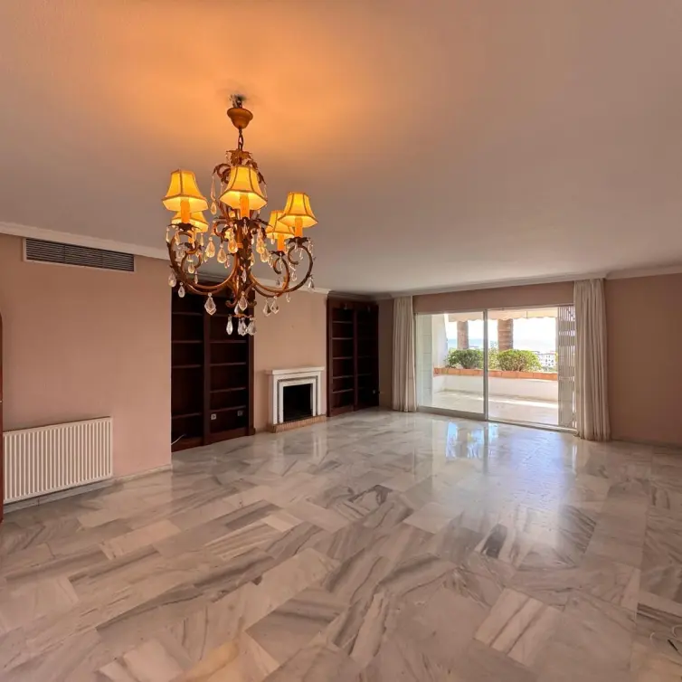Sale of semi-detached house in Manilva