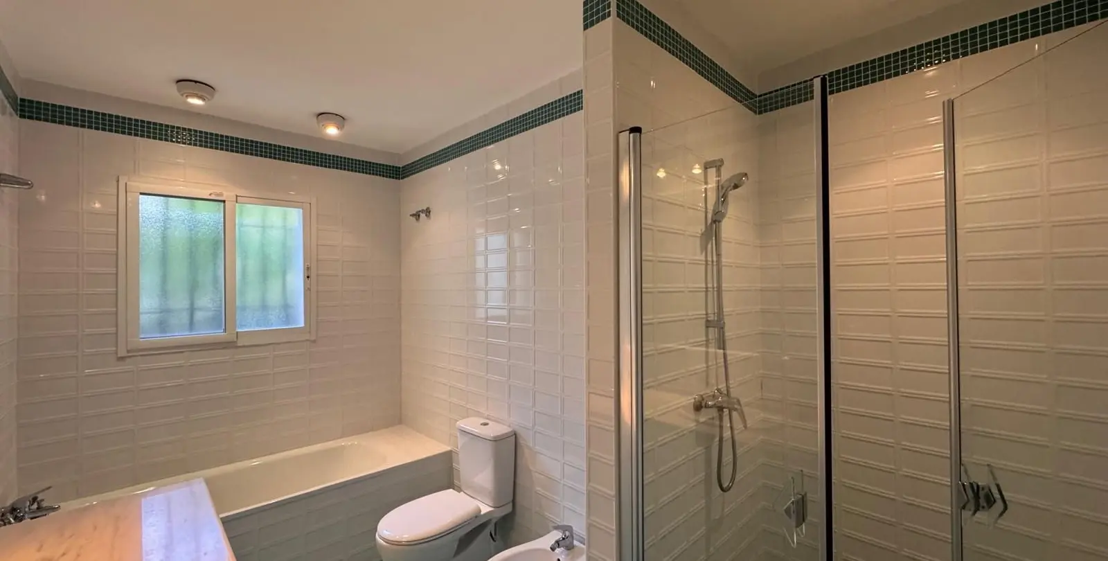 Sale of semi-detached house in Manilva 19