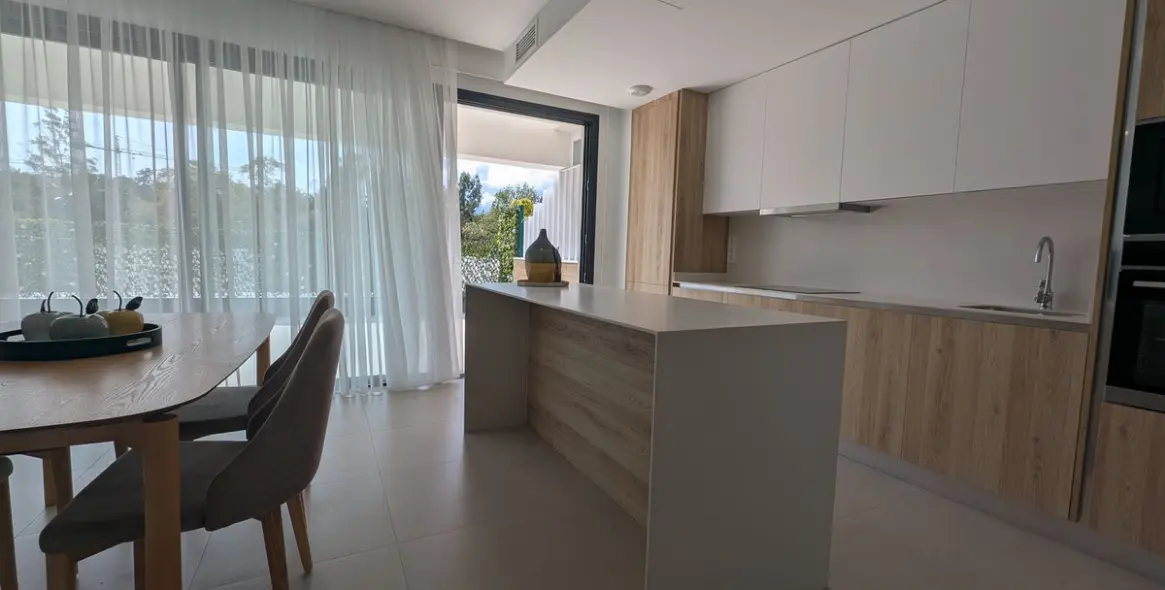 Sale of semi-detached house in Atalaya 8